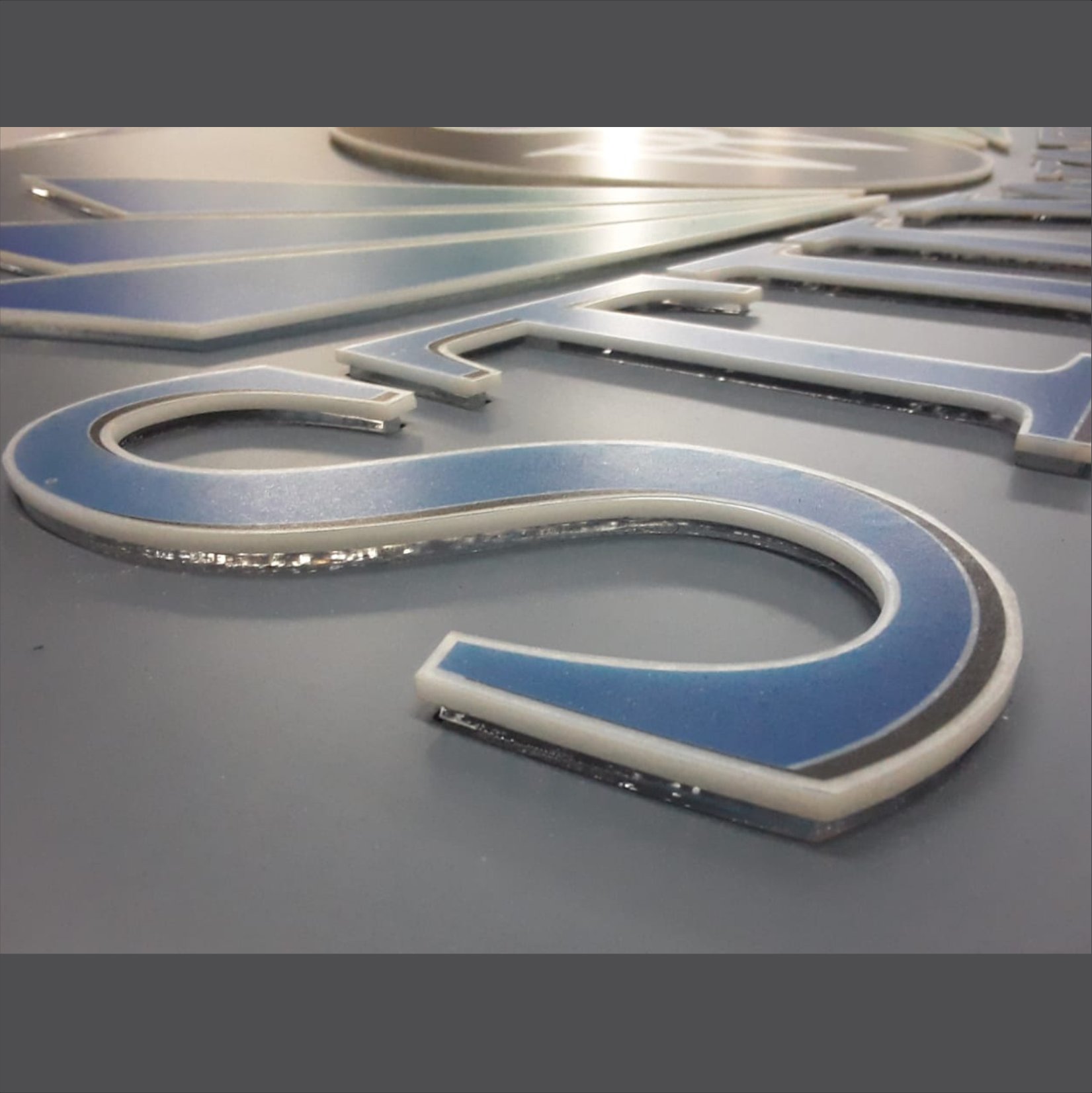 CUT-OUT FOR INLAY