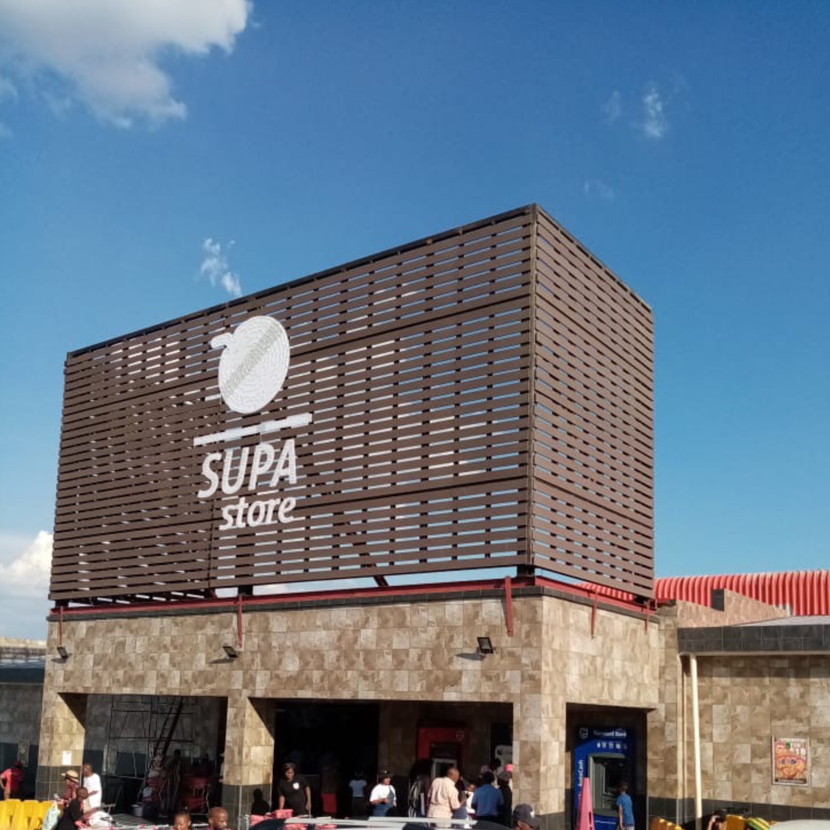 MALL SIGNAGE