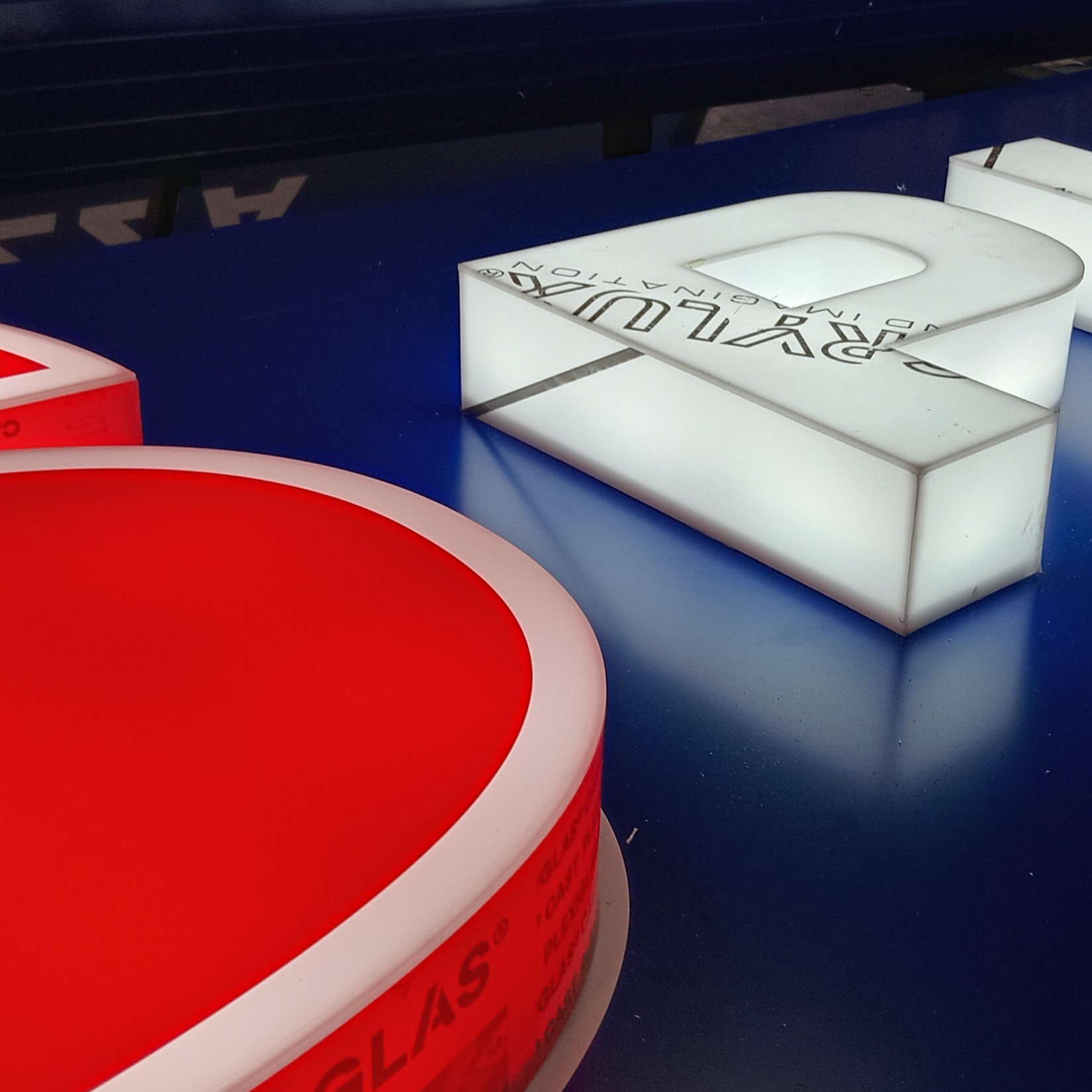 ACRYLIC (PERSPEX)